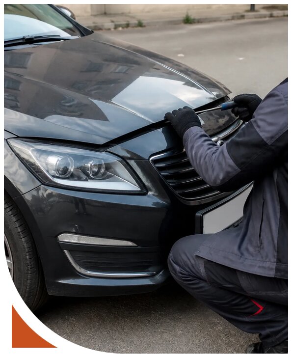 Вскрытие капота автомобиля в Выксе от 2593 р. | Разлок-Вкс